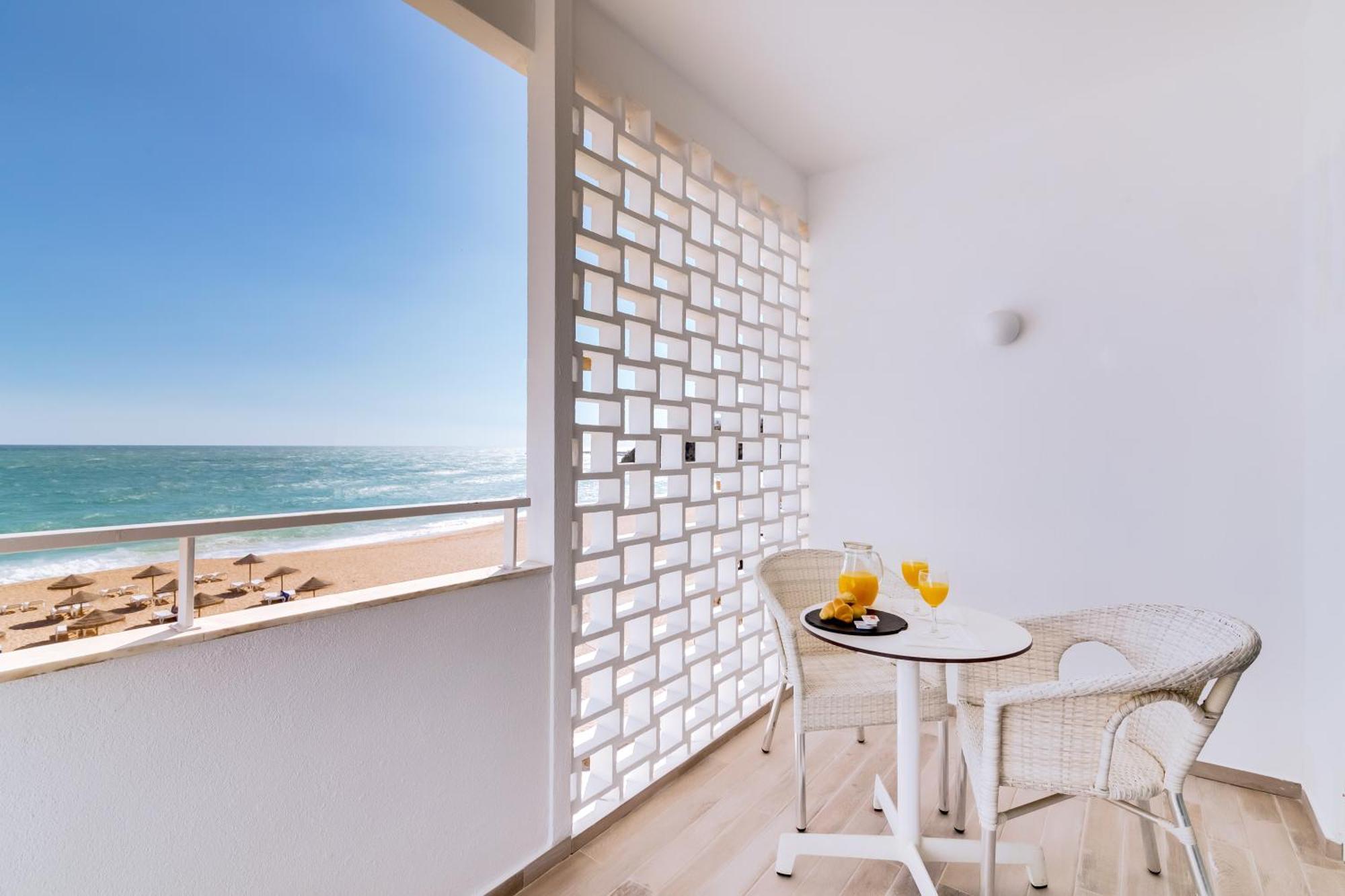 Double or Twin Room Balcony Sea View