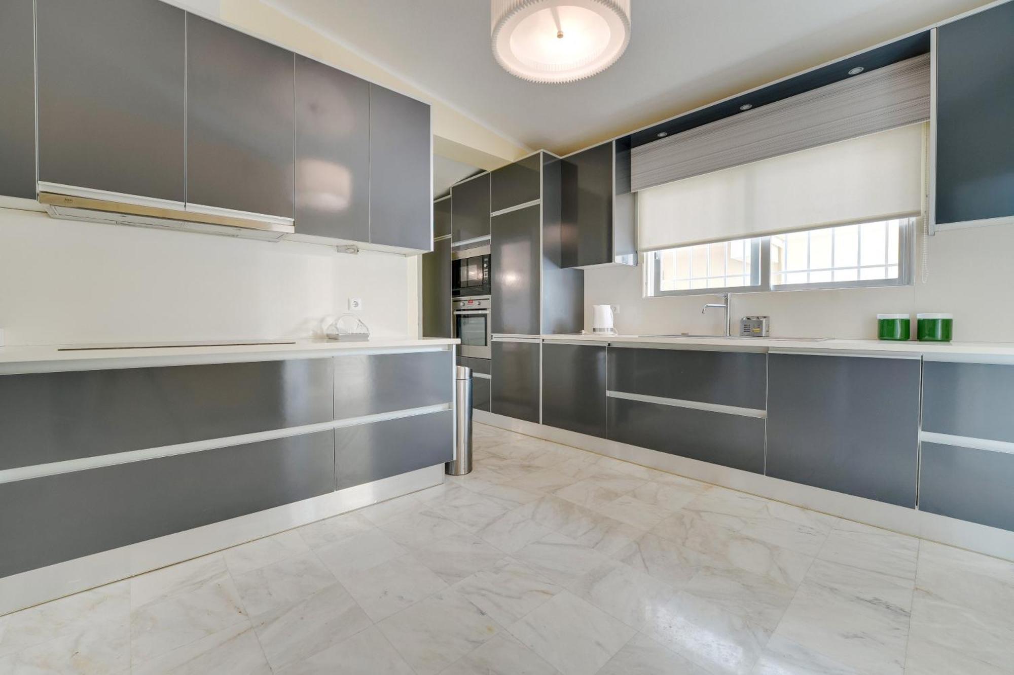 Sunrise Beach Villa 6 Bedrooms,1697777050:JPEG